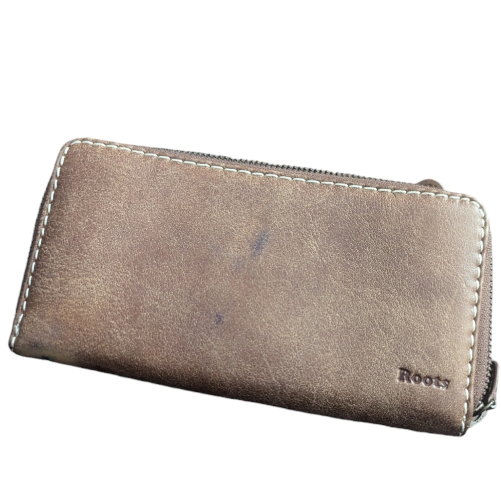 Roots Tribe Zip Around Clutch - Picture 2 of 10